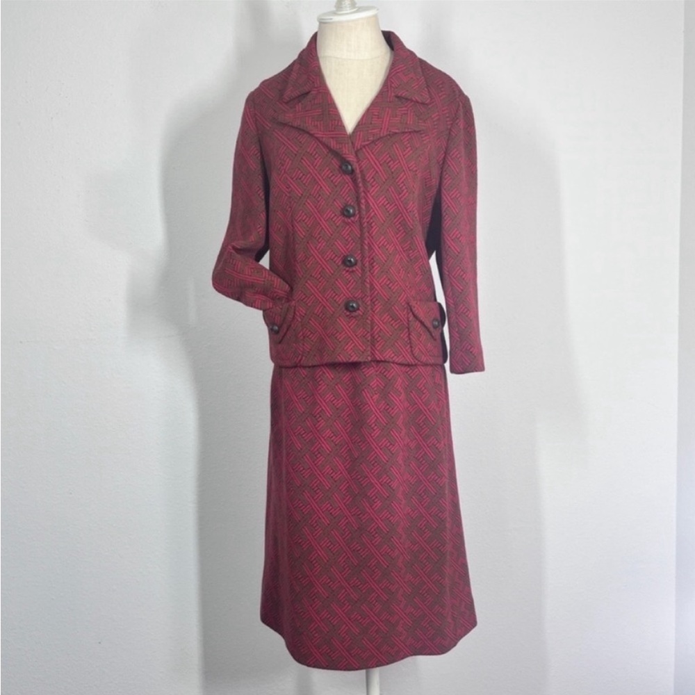 Elegant Red Women's Dress Set